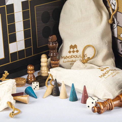 4 in 1 Combo Chess, Backgammon, Ludo, Snakes & Ladders