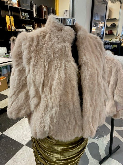 Fur Cape