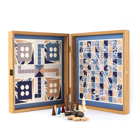 4 in 1 Combo Chess, Backgammon, Ludo, Snakes & Ladders